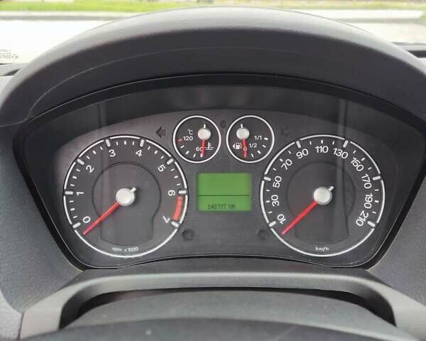 Синий Форд Фиеста, объемом двигателя 1.4 л и пробегом 155 тыс. км за 4200 $, фото 15 на Automoto.ua