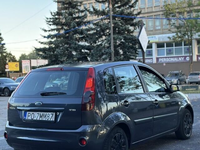 Синій Форд Фієста, об'ємом двигуна 1.4 л та пробігом 350 тис. км за 2499 $, фото 3 на Automoto.ua