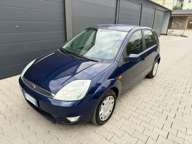 Синій Форд Фієста, об'ємом двигуна 1.6 л та пробігом 150 тис. км за 2100 $, фото 11 на Automoto.ua