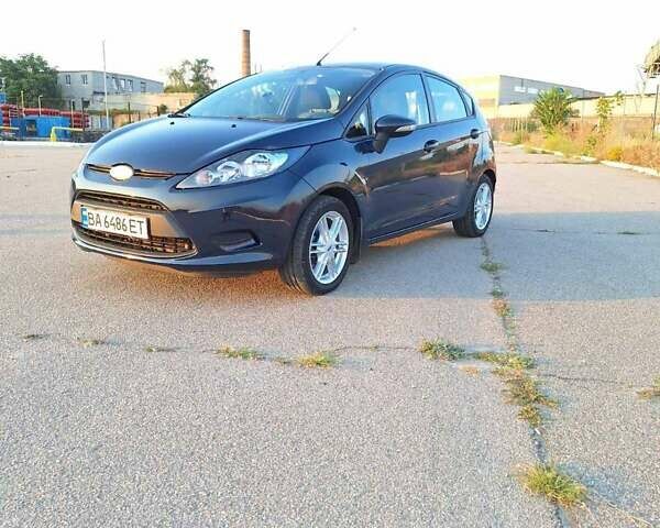 Синий Форд Фиеста, объемом двигателя 0 л и пробегом 194 тыс. км за 5350 $, фото 4 на Automoto.ua