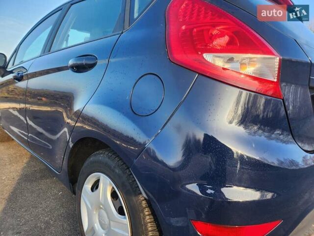 Синий Форд Фиеста, объемом двигателя 1.25 л и пробегом 187 тыс. км за 5590 $, фото 17 на Automoto.ua