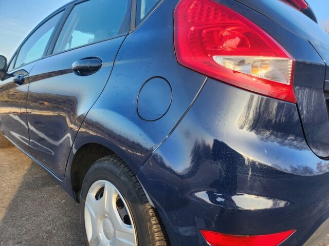 Синий Форд Фиеста, объемом двигателя 1.25 л и пробегом 187 тыс. км за 5590 $, фото 11 на Automoto.ua