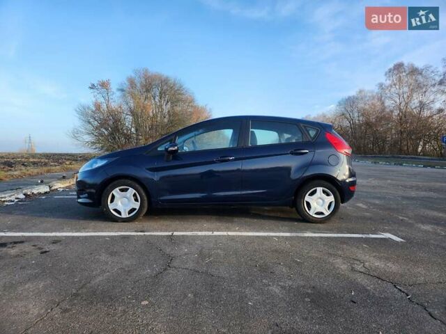 Синий Форд Фиеста, объемом двигателя 1.25 л и пробегом 187 тыс. км за 5590 $, фото 5 на Automoto.ua