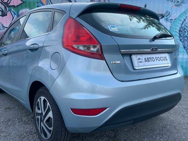 Синий Форд Фиеста, объемом двигателя 0 л и пробегом 149 тыс. км за 5490 $, фото 5 на Automoto.ua