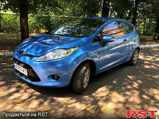 Синий Форд Фиеста, объемом двигателя 1.2 л и пробегом 210 тыс. км за 4350 $, фото 4 на Automoto.ua