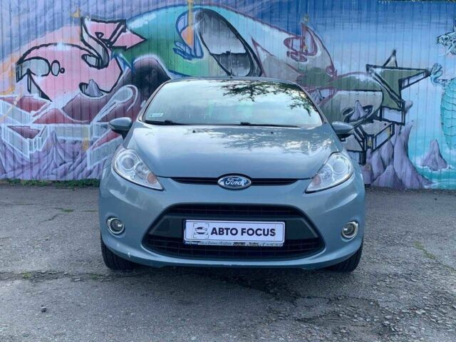 Синий Форд Фиеста, объемом двигателя 0 л и пробегом 149 тыс. км за 5490 $, фото 2 на Automoto.ua
