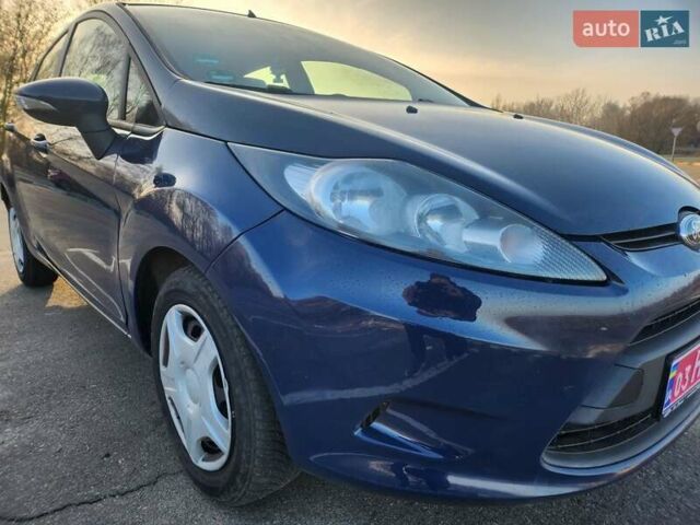 Синий Форд Фиеста, объемом двигателя 1.25 л и пробегом 187 тыс. км за 5590 $, фото 15 на Automoto.ua