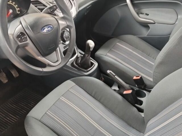 Синий Форд Фиеста, объемом двигателя 1.25 л и пробегом 187 тыс. км за 5590 $, фото 13 на Automoto.ua