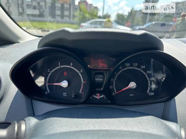 Синій Форд Фієста, об'ємом двигуна 1.4 л та пробігом 153 тис. км за 6999 $, фото 8 на Automoto.ua