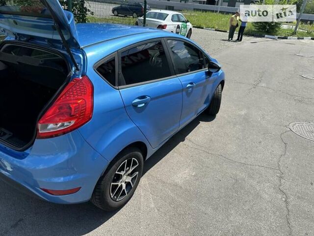 Синій Форд Фієста, об'ємом двигуна 1.4 л та пробігом 153 тис. км за 6999 $, фото 12 на Automoto.ua