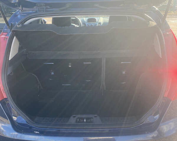 Синій Форд Фієста, об'ємом двигуна 1.6 л та пробігом 200 тис. км за 5500 $, фото 7 на Automoto.ua