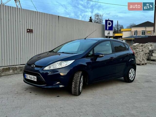 Синій Форд Фієста, об'ємом двигуна 1.6 л та пробігом 216 тис. км за 5800 $, фото 2 на Automoto.ua