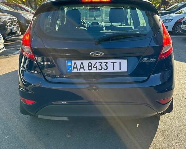Форд Фієста 2011 у Києві на Automoto.ua Синій Форд Фієста, об'ємом двигуна 1.4 л та пробігом 217 тис. км за 5500 $, фото 3 на Automoto.ua