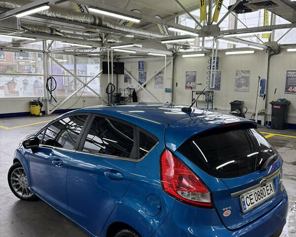 Форд Фиеста 2011 в Черновцах на Automoto.ua Синий Форд Фиеста, объемом двигателя 1.6 л и пробегом 170 тыс. км за 8000 $, фото 5 на Automoto.ua