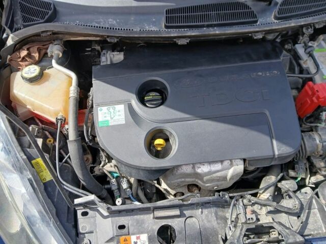 Синий Форд Фиеста, объемом двигателя 1.4 л и пробегом 206 тыс. км за 5500 $, фото 4 на Automoto.ua