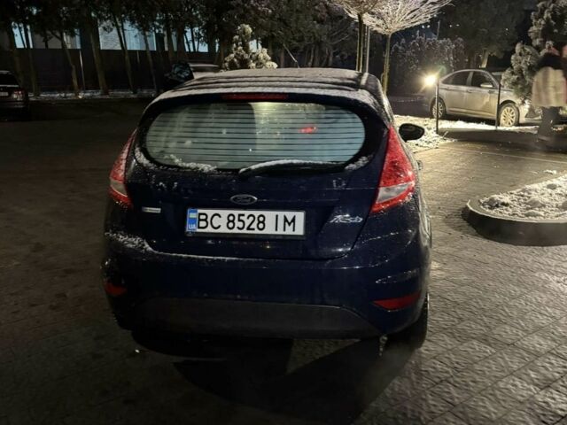Синий Форд Фиеста, объемом двигателя 1.4 л и пробегом 206 тыс. км за 5500 $, фото 1 на Automoto.ua