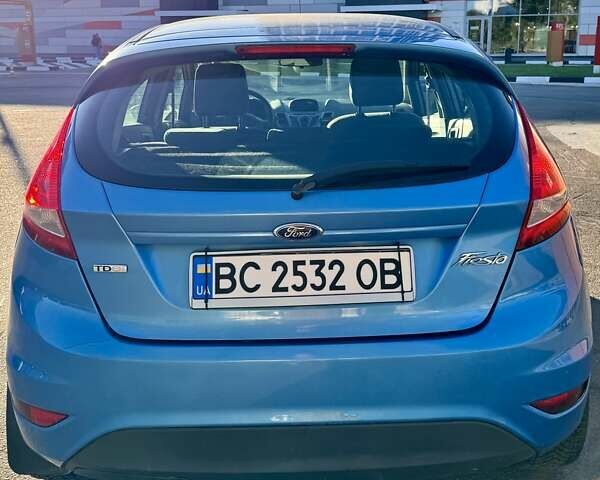 Синій Форд Фієста, об'ємом двигуна 1.4 л та пробігом 186 тис. км за 5750 $, фото 4 на Automoto.ua