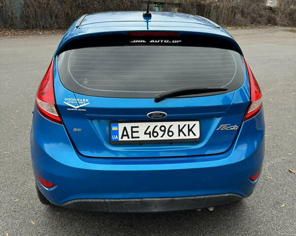 Синій Форд Фієста, об'ємом двигуна 1.6 л та пробігом 240 тис. км за 5500 $, фото 1 на Automoto.ua