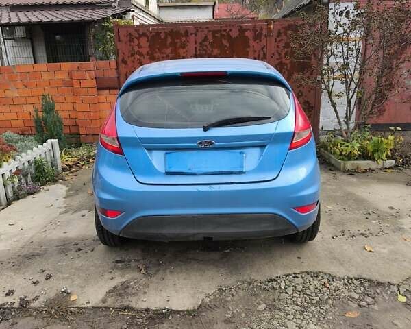 Синій Форд Фієста, об'ємом двигуна 1.25 л та пробігом 154 тис. км за 4000 $, фото 2 на Automoto.ua