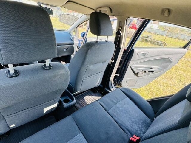 Синій Форд Фієста, об'ємом двигуна 1.4 л та пробігом 183 тис. км за 4500 $, фото 6 на Automoto.ua