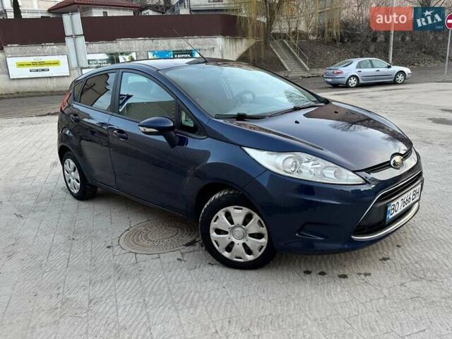 Синій Форд Фієста, об'ємом двигуна 1.6 л та пробігом 216 тис. км за 5800 $, фото 6 на Automoto.ua