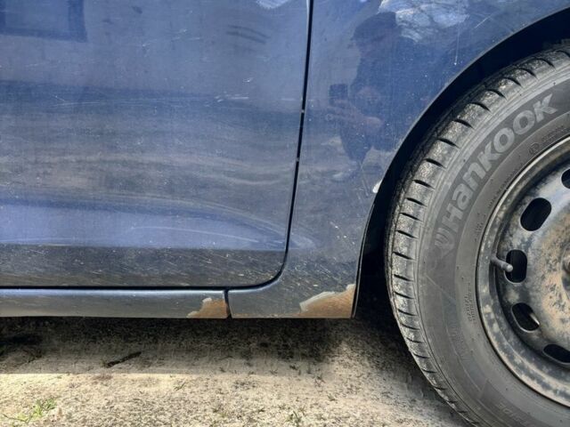 Синій Форд Фієста, об'ємом двигуна 1.6 л та пробігом 295 тис. км за 4700 $, фото 6 на Automoto.ua