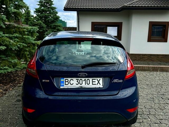 Синій Форд Фієста, об'ємом двигуна 1.4 л та пробігом 240 тис. км за 5699 $, фото 1 на Automoto.ua