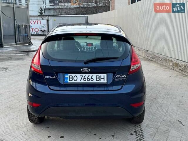 Синій Форд Фієста, об'ємом двигуна 1.6 л та пробігом 216 тис. км за 5800 $, фото 3 на Automoto.ua
