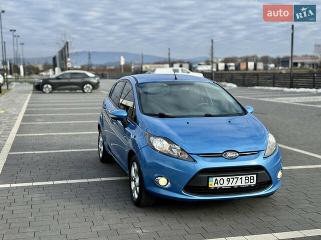 Синий Форд Фиеста, объемом двигателя 1.4 л и пробегом 185 тыс. км за 6350 $, фото 13 на Automoto.ua