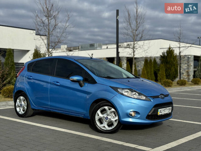 Синий Форд Фиеста, объемом двигателя 1.4 л и пробегом 185 тыс. км за 6350 $, фото 2 на Automoto.ua
