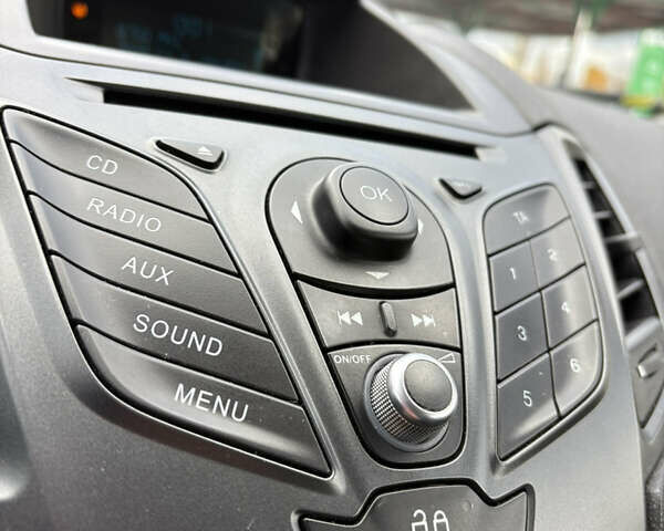 Форд Фиеста 2012 в Киеве на Automoto.ua Синий Форд Фиеста, объемом двигателя 1.2 л и пробегом 215 тыс. км за 5400 $, фото 9 на Automoto.ua