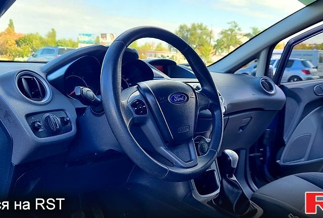 Синій Форд Фієста, об'ємом двигуна 1.4 л та пробігом 132 тис. км за 4999 $, фото 6 на Automoto.ua