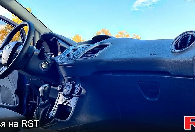 Синій Форд Фієста, об'ємом двигуна 1.4 л та пробігом 132 тис. км за 4999 $, фото 9 на Automoto.ua