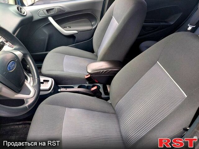 Синій Форд Фієста, об'ємом двигуна 1.4 л та пробігом 112 тис. км за 7500 $, фото 8 на Automoto.ua