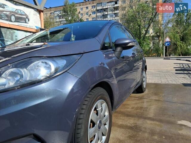 Форд Фиеста 2012 в Новомосковске на Automoto.ua Синий Форд Фиеста, объемом двигателя 1.24 л и пробегом 121 тыс. км за 5500 $, фото 8 на Automoto.ua