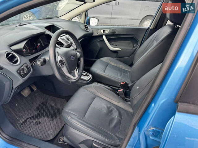 Синій Форд Фієста, об'ємом двигуна 1.4 л та пробігом 103 тис. км за 6999 $, фото 6 на Automoto.ua