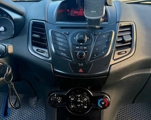 Синий Форд Фиеста, объемом двигателя 1.4 л и пробегом 243 тыс. км за 4800 $, фото 14 на Automoto.ua