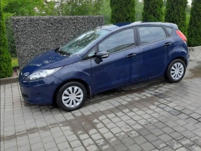 Синий Форд Фиеста, объемом двигателя 0 л и пробегом 28 тыс. км за 6200 $, фото 7 на Automoto.ua