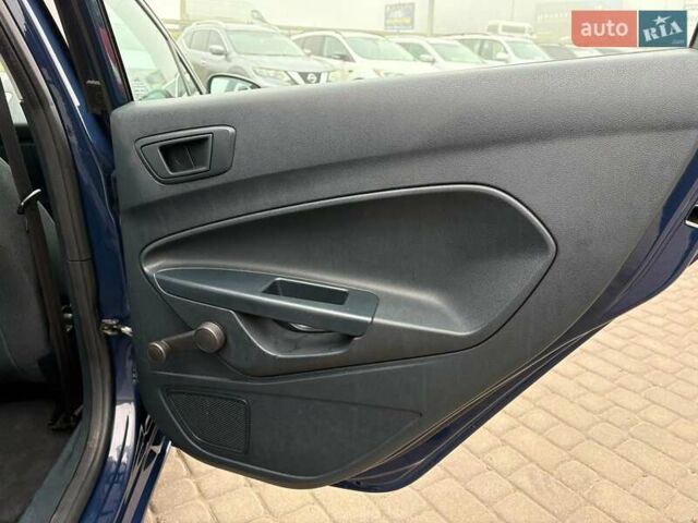 Синий Форд Фиеста, объемом двигателя 1.4 л и пробегом 240 тыс. км за 6190 $, фото 25 на Automoto.ua