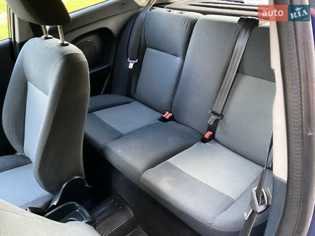 Синій Форд Фієста, об'ємом двигуна 1.4 л та пробігом 175 тис. км за 4700 $, фото 22 на Automoto.ua