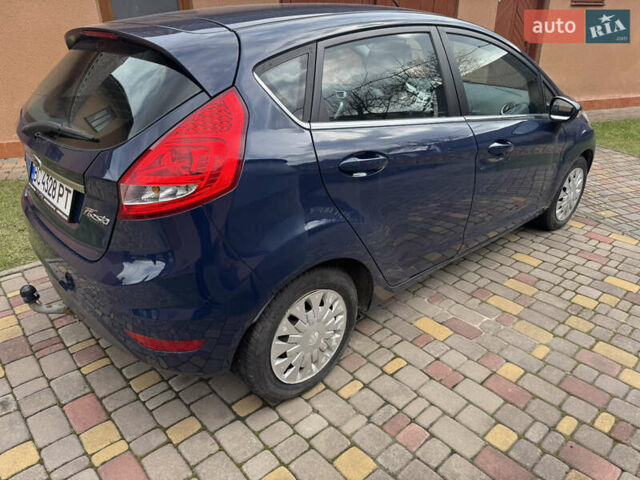 Синий Форд Фиеста, объемом двигателя 1.6 л и пробегом 298 тыс. км за 6200 $, фото 5 на Automoto.ua