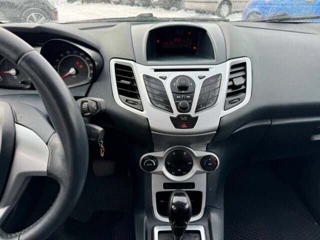 Синий Форд Фиеста, объемом двигателя 1.4 л и пробегом 102 тыс. км за 6999 $, фото 9 на Automoto.ua