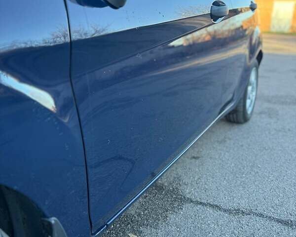 Синий Форд Фиеста, объемом двигателя 1.4 л и пробегом 243 тыс. км за 4800 $, фото 11 на Automoto.ua