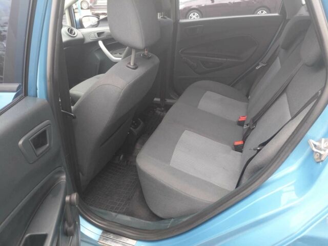 Синий Форд Фиеста, объемом двигателя 1.4 л и пробегом 112 тыс. км за 7500 $, фото 13 на Automoto.ua