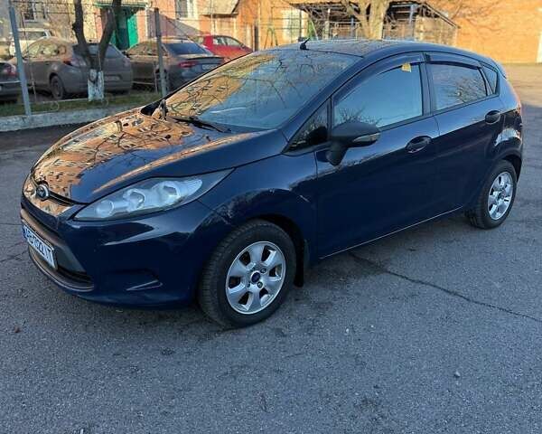 Синий Форд Фиеста, объемом двигателя 1.4 л и пробегом 243 тыс. км за 4800 $, фото 2 на Automoto.ua