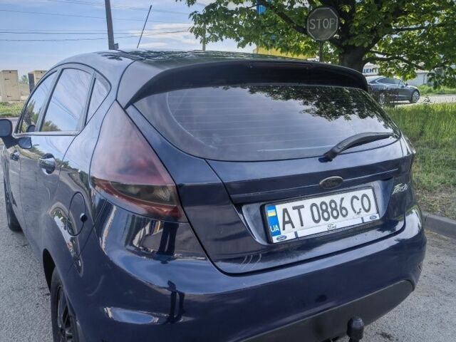 Синий Форд Фиеста, объемом двигателя 1.2 л и пробегом 168 тыс. км за 4999 $, фото 5 на Automoto.ua