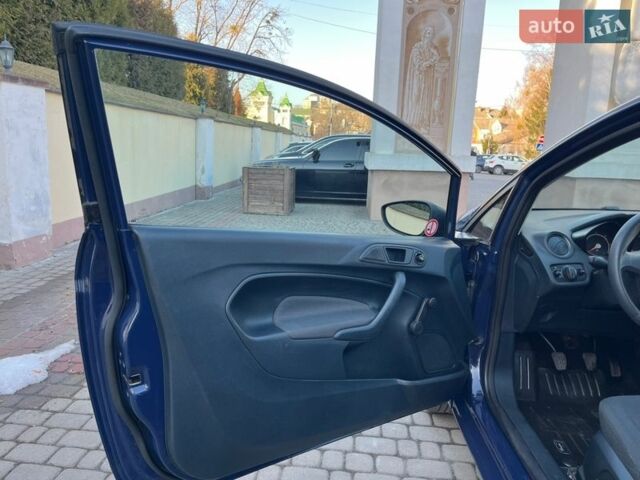 Синий Форд Фиеста, объемом двигателя 1.4 л и пробегом 176 тыс. км за 4700 $, фото 9 на Automoto.ua