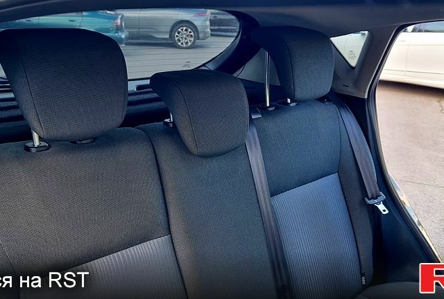 Синій Форд Фієста, об'ємом двигуна 1.4 л та пробігом 132 тис. км за 4999 $, фото 12 на Automoto.ua