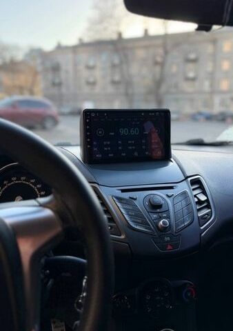 Синий Форд Фиеста, объемом двигателя 1 л и пробегом 109 тыс. км за 5400 $, фото 14 на Automoto.ua