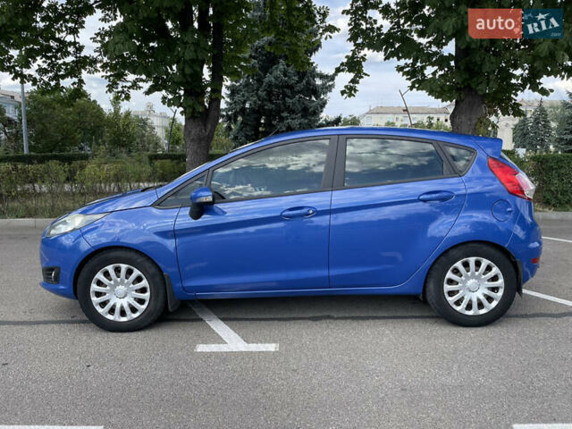 Синий Форд Фиеста, объемом двигателя 1 л и пробегом 157 тыс. км за 6200 $, фото 3 на Automoto.ua